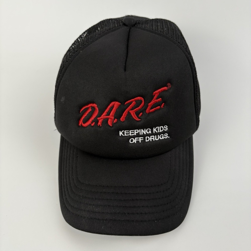 Official D.A.R.E Vintage Snapback Trucker Hat Black Mesh Keep Kids Off Drugs 90s
